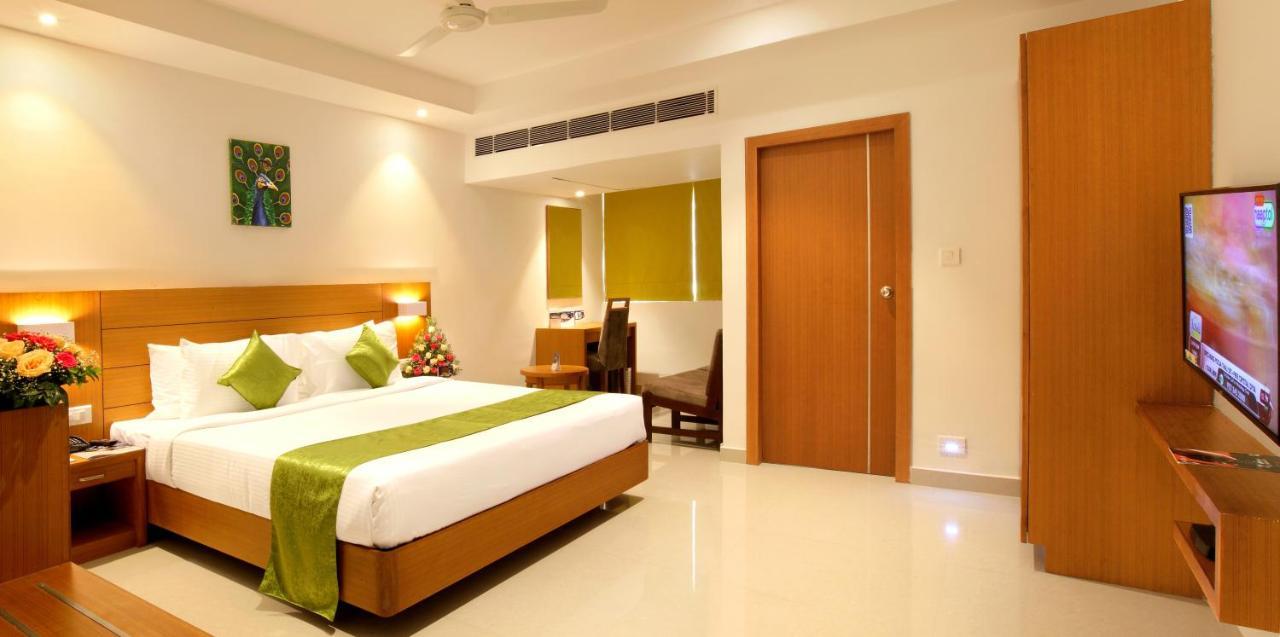 Hotel Apsara Shoranur Ngoại thất bức ảnh
